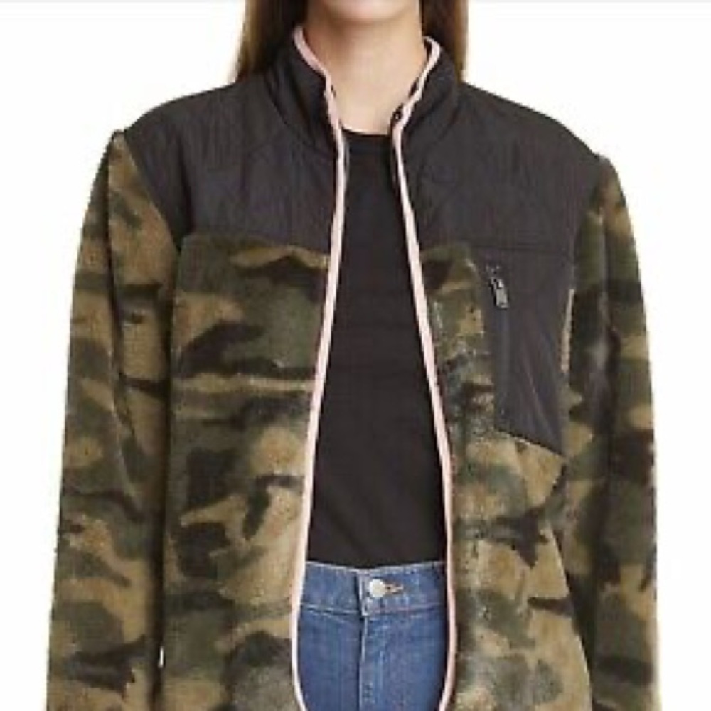 Rails Wesley Camo Faux Fur jacket XS
